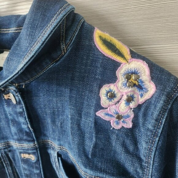 Chicos Long Sleeve Floral Embroidered Applique Denim Jacket Ladies Size 2 / L - Picture 15 of 16